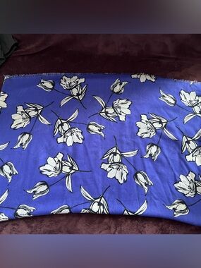 Women's Blue Floral Scarf